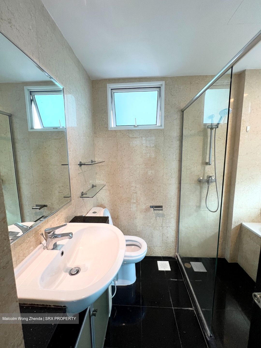 Papillon (D12), Apartment #607348961